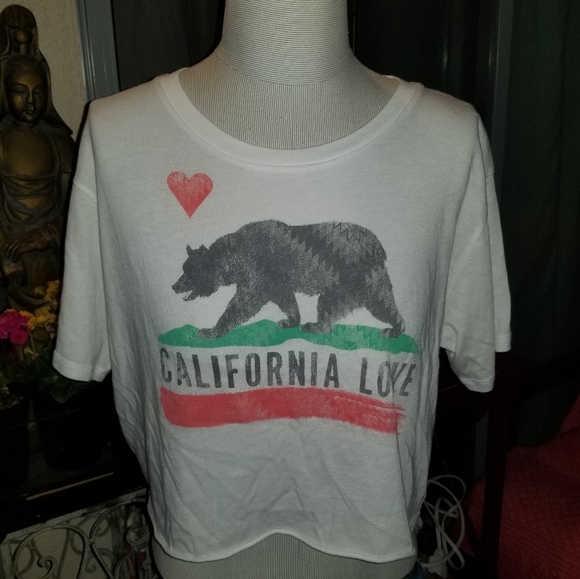 Billabong Tops - Billabong California Love Crop Tee